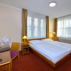 3* Szálloda Melantrich