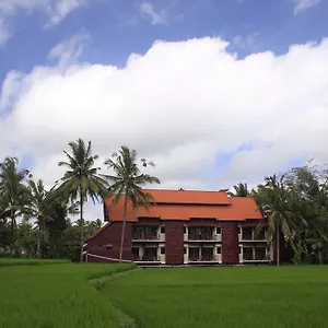 Pensión Junjungan And