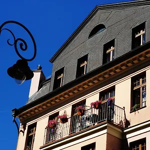 https://jizera-karlovy-vary.marianskelaznehotels.net