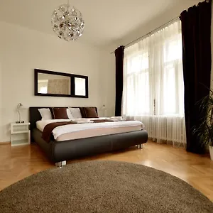 Beautiful In Прага