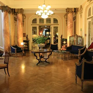 Hotel Grand Boutique Boekarest