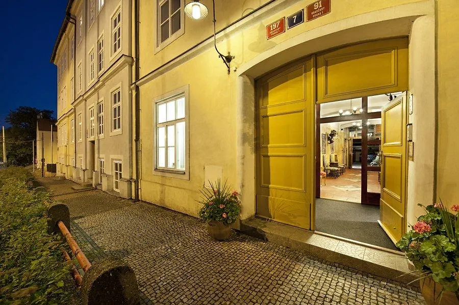 Ea Hotel Jeleni Dvur Prague Castle